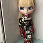 ブライス、リカちゃん用　椿柄小振袖
