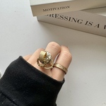 black ｷﾗｷﾗ gold RING