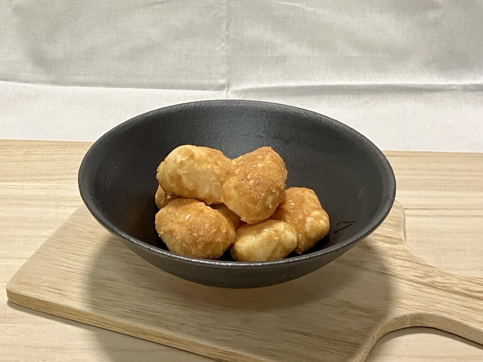 ◎どんな料理も引き立つ奥深い日本の黒◎ 黒柿櫛目4寸小鉢（くろかきくしめ4すんこばち）