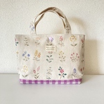 優しい　花柄バッグ　ミニバッグ《受注作品》　ちょこっとお出かけに便利♪ 布バッグ　お出かけ　お買物　可愛い　女性　子供　ランチバッグ