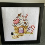 cupcake  house🧁クロスステッチ刺繍額
