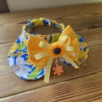 犬・猫の首輪　24～26　cocoちゃん丸襟チョーカー　ブルーひまわり柄×イエロードット