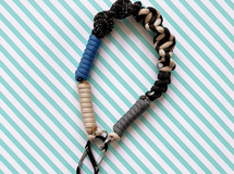 ▽▲パラコード ハンドストラップ▲ ▽  ショートストラップ スマホストラップ  スマホアクセサリー  パラコードストラップ パラコード