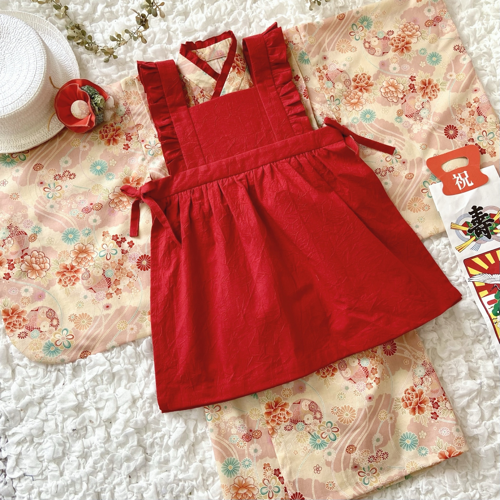 七五三 3歳 女の子 着物＆被布エプロンセット 朱色和柄×レッド