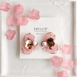 Petal - pink beige -  pierce/earring
