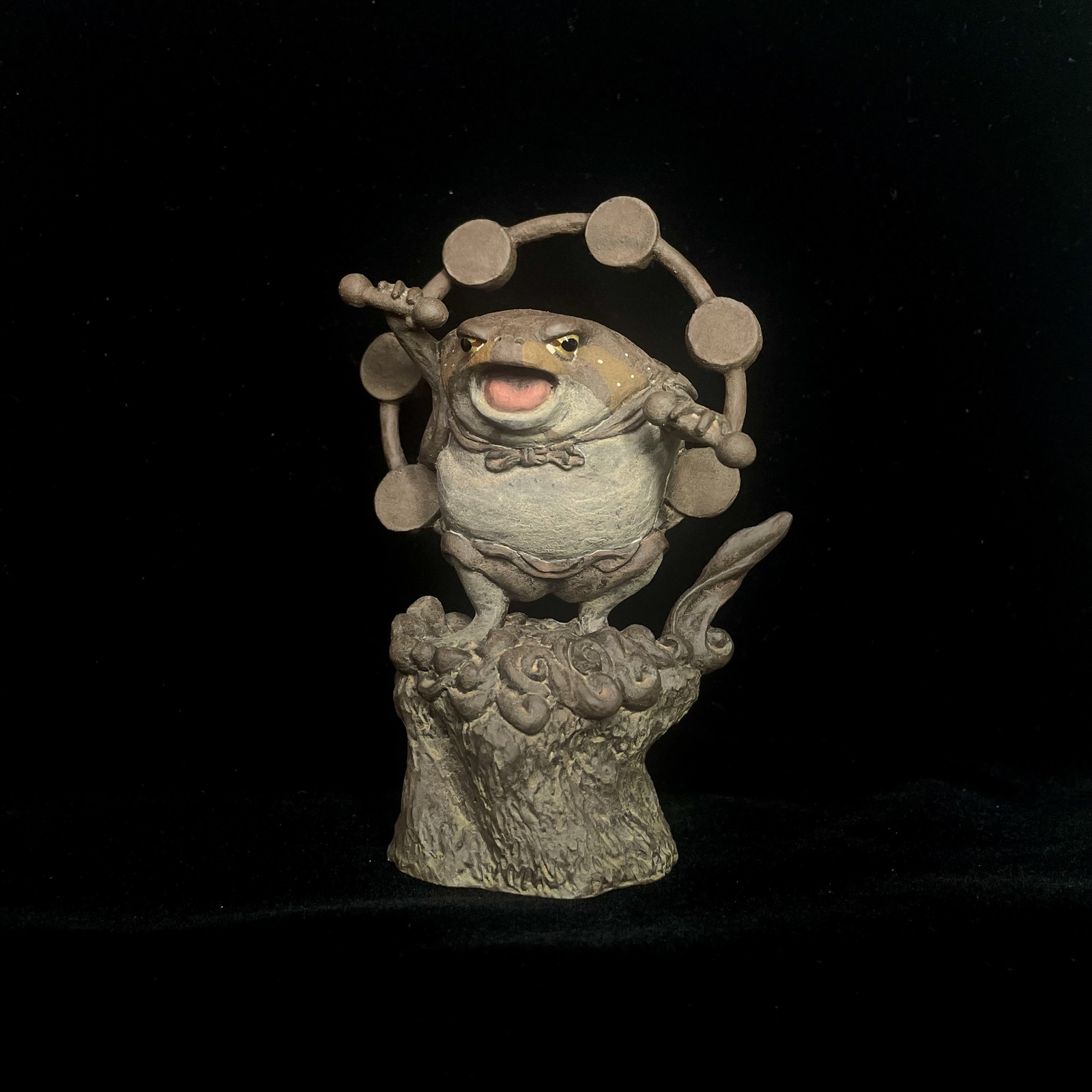 風神雷神像(アメフクラガエルver.)　カエル　フィギュア　ガレージキット 風神雷神像(アメフクラガエルver.) - かずたそカンパニー
