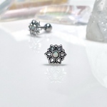 ロータス 蓮 花 シンセティックオパール ボディピアス 14G 16G 18G 軟骨ピアス 片耳