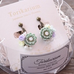 つまみ細工のイヤリング/ピアス[Code：039AG]