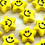 チャーム  ブレスレット 陶器 ニコちゃん  20個 イエロー ピアス ハンドメイド 手芸 pt-2446