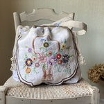 フランスアンティーク、ヴィンテージ*かごバッグ手刺繍*ホームスパンリネン巾着バッグ