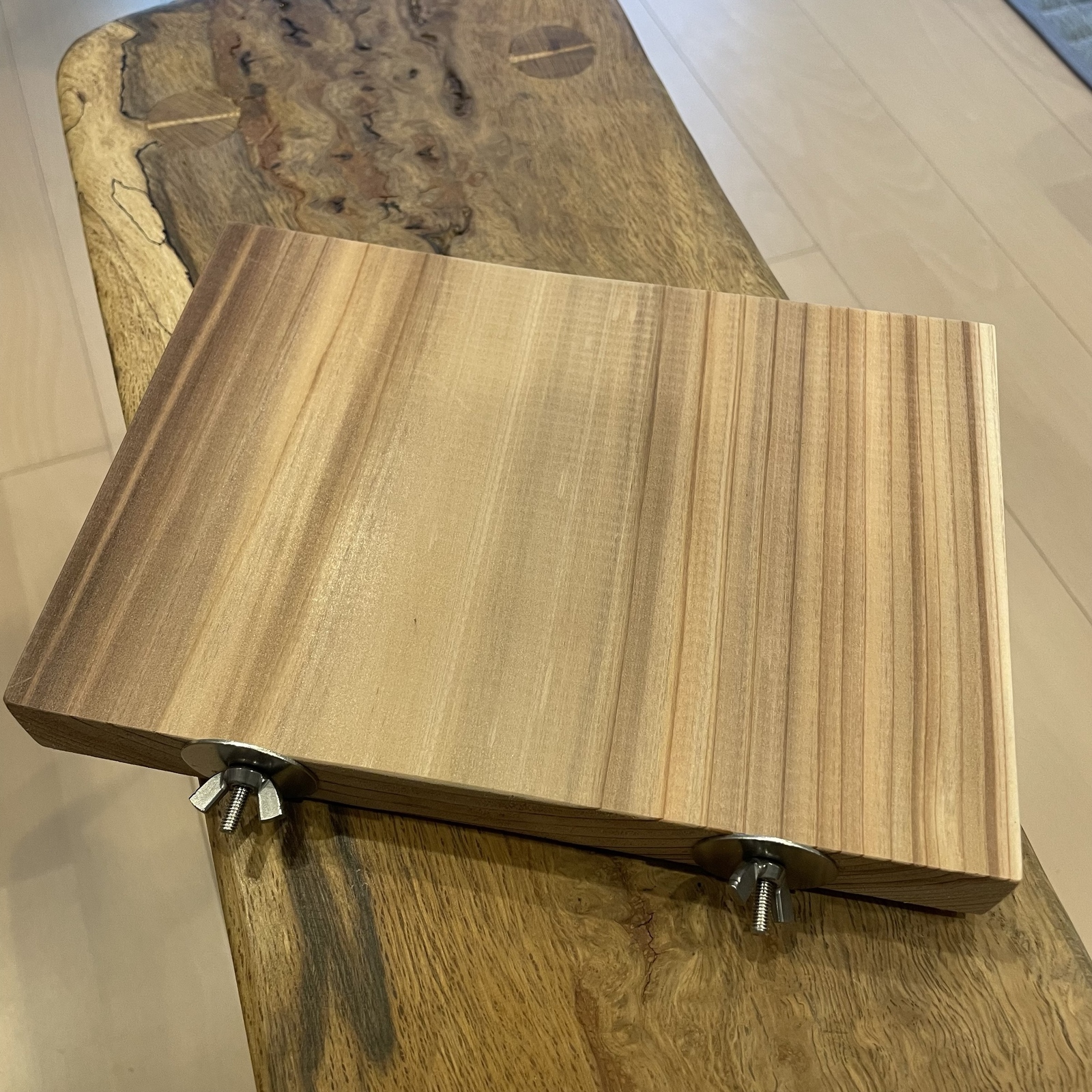 国産杉の葉っぱのテーブル 手作り 【公式通販】