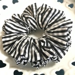 【数量限定✨残りわずか】💓ギンガムチェック■□プレーンシュシュ❤(黒ギンガムチェック)