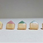 ◇送料込◇　木のおうちピアス・イヤリング