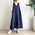 VカットAラインジャンパースカート　* Linen素材　明るい紺 *