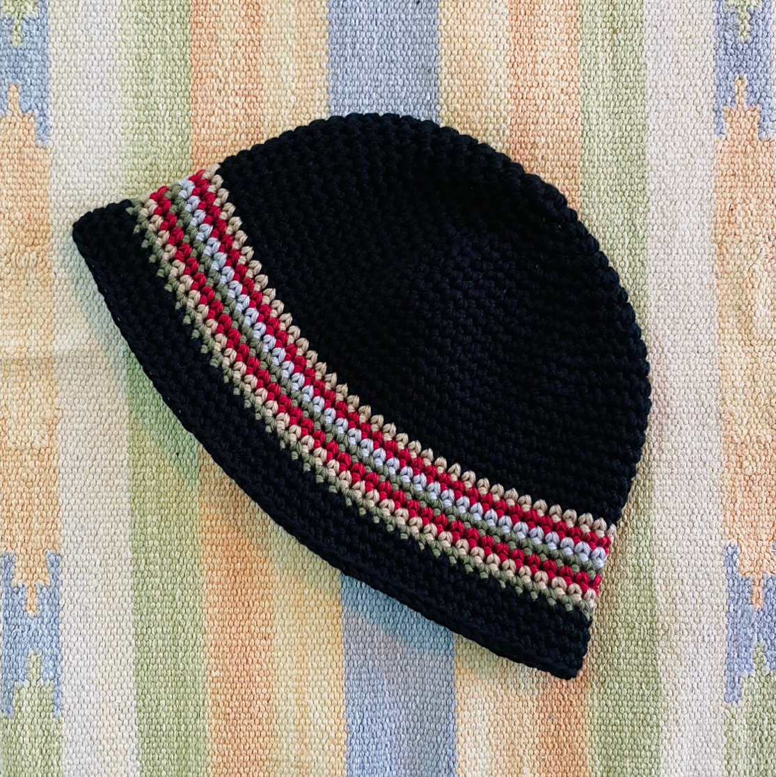 シンプルなクロシェハット* アクリル バケットハット バケハ