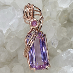 クンツァイト　ピンクサファイア　ペンダントトップ　ワイヤージュエリー