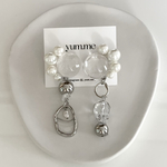 【pearl round】/個性的 アシメデザイン パールピアス(イヤリング)