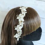 刺繍フラワーカチューシャ