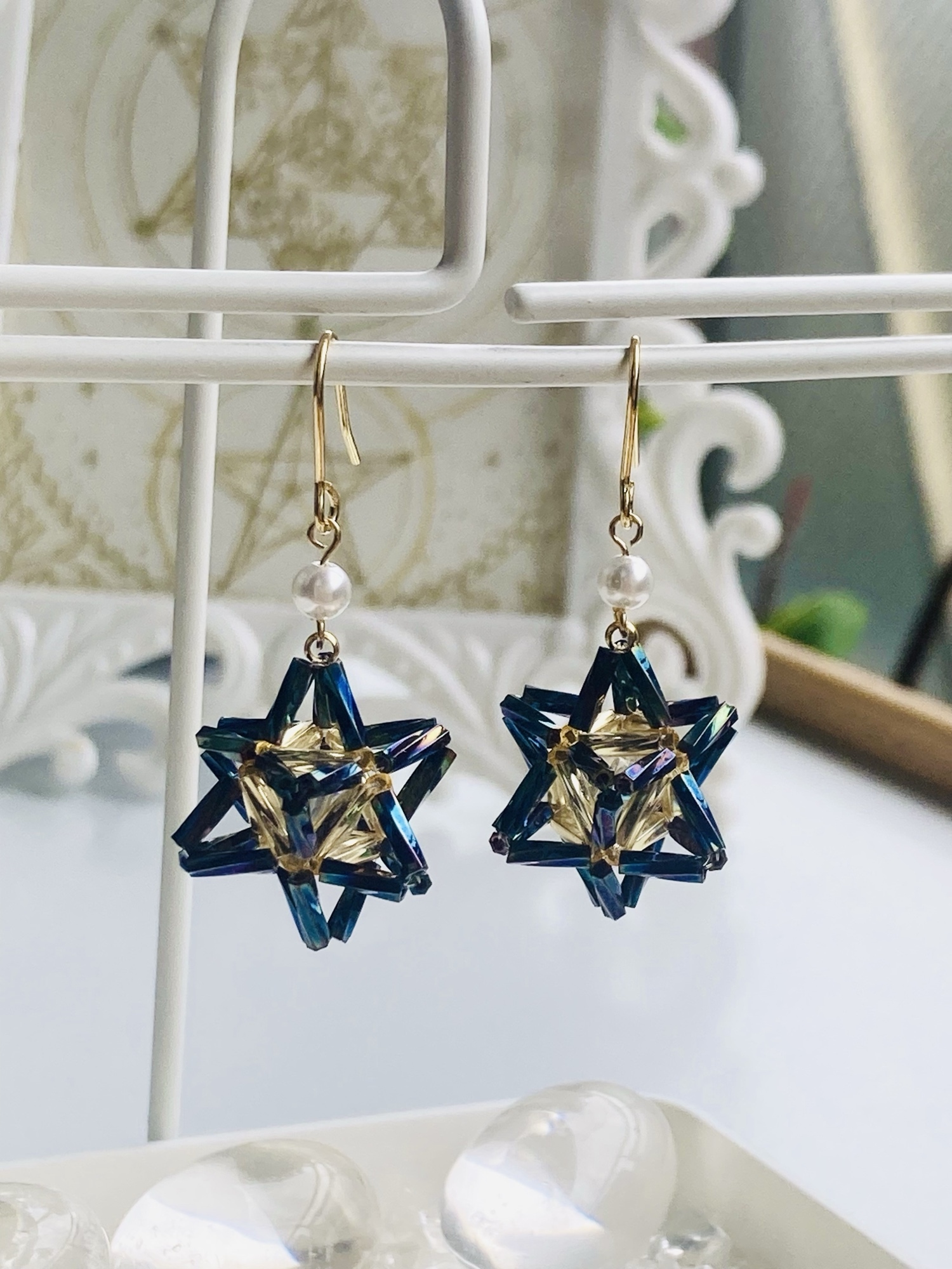 神聖幾何学 マカバピアス 揺れるビーズチャーム