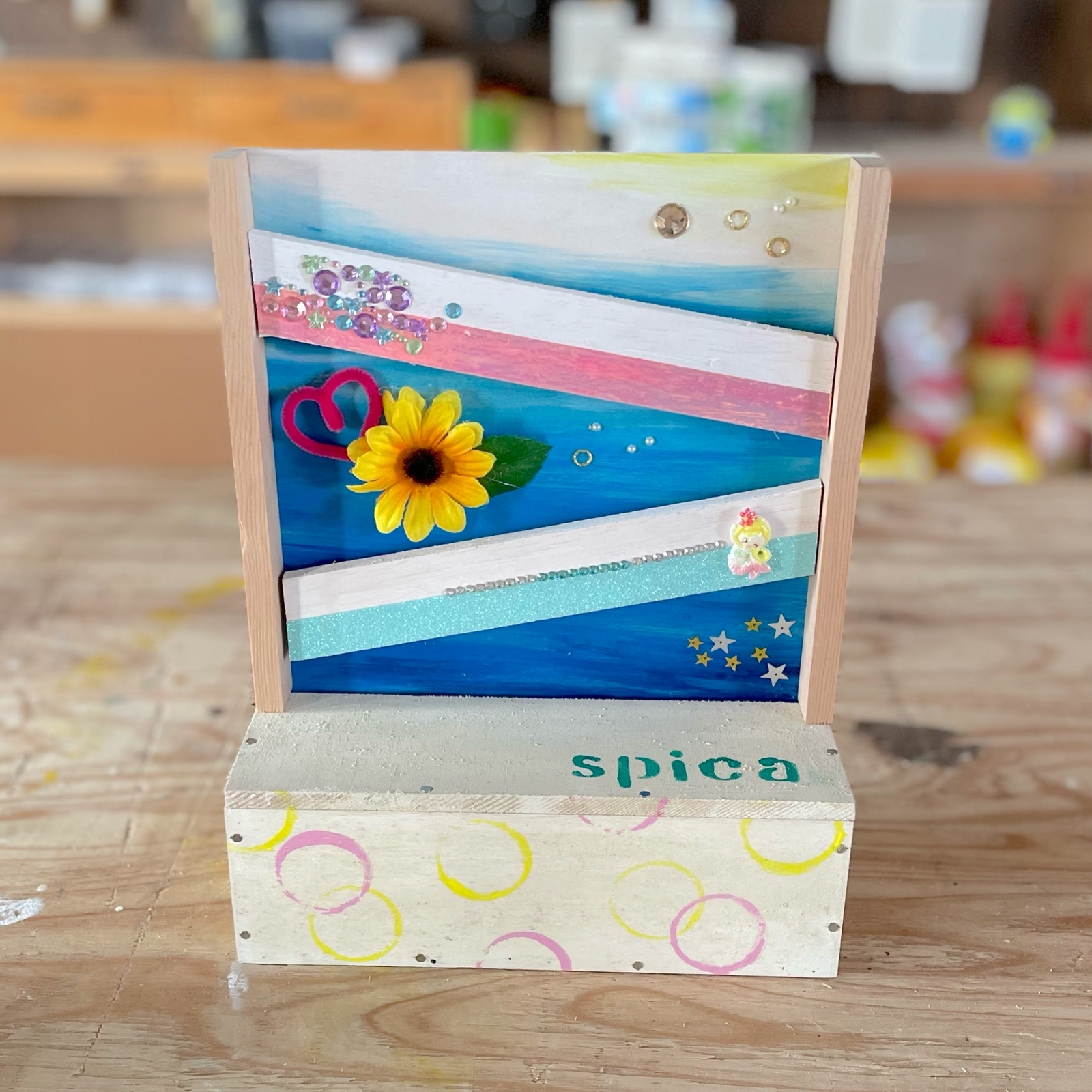 ハンドメイド　貯金箱 KAWS27_00_L.jpg