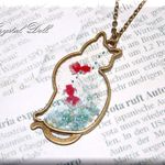 金魚のペンダント(ネコ型）