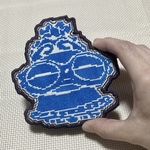 でっかブローチ　シャコちゃん　クロスステッチ