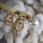 1セット限定【5/21 21:00再販】Octopus legs イヤリング- tears Pearl catch- 本物のタコを型取り