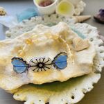 ブルーハートのチェコビーズと天然石のブレスレット