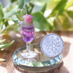 粘土とレジンで作る　小さな紫陽花イメージクリームソーダ