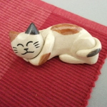 おやすみ猫の箸置き（三毛）