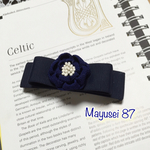 つまみ細工 お花のリボンバレッタ（ネイビー）