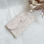 刺繍マルチポーチ♡母子手帳ケース、お薬手帳入れ、通帳入れなどに♡