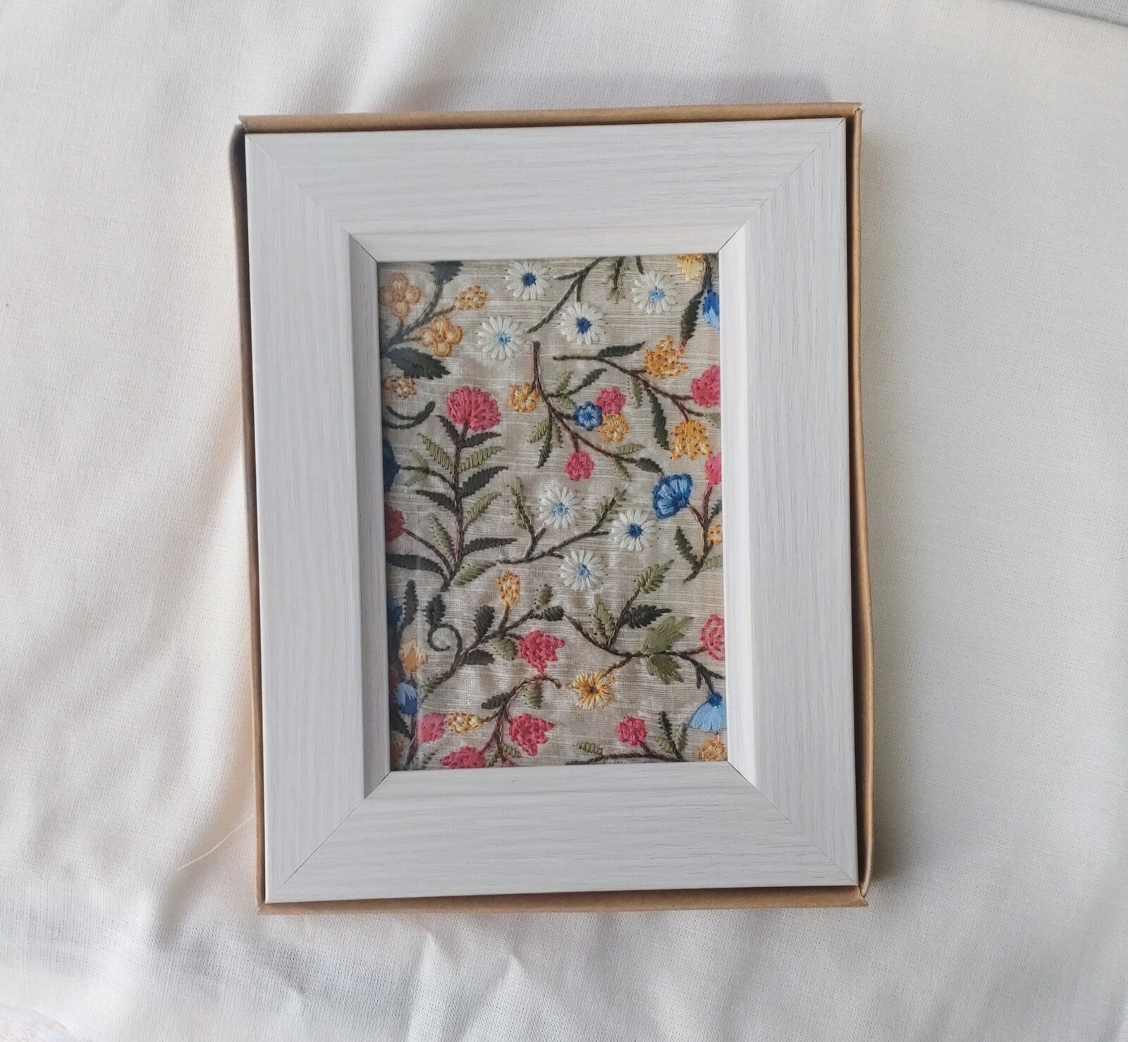 ヴィンテージファブリック　インド刺繍　　インテリア　ボックス ヴィンテージファブリック　インド刺繍　　インテリア　ボックス
