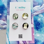 猫のピアス♡スタッドピアス　樹脂ノンホールピアス　ネコ　ねこ　キャット　4個セット　ペット　動物モチーフ　小さい　小さめ　ミニサイズ　シンプル　コンパクト　絵画　3000円以上送料無料　