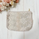 刺繍生地とレースのティッシュポーチ　ナチュラル