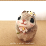 幸せのお守り　癒しの妖精✿momoちゃん　ストラップ　miniお花バージョン