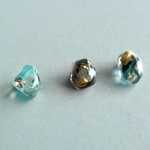 ＊299 不規則　3粒　小ぶり　アソート　アシンメトリー　ニュアンス　シンプル　レジン　ピアス/イヤリング　