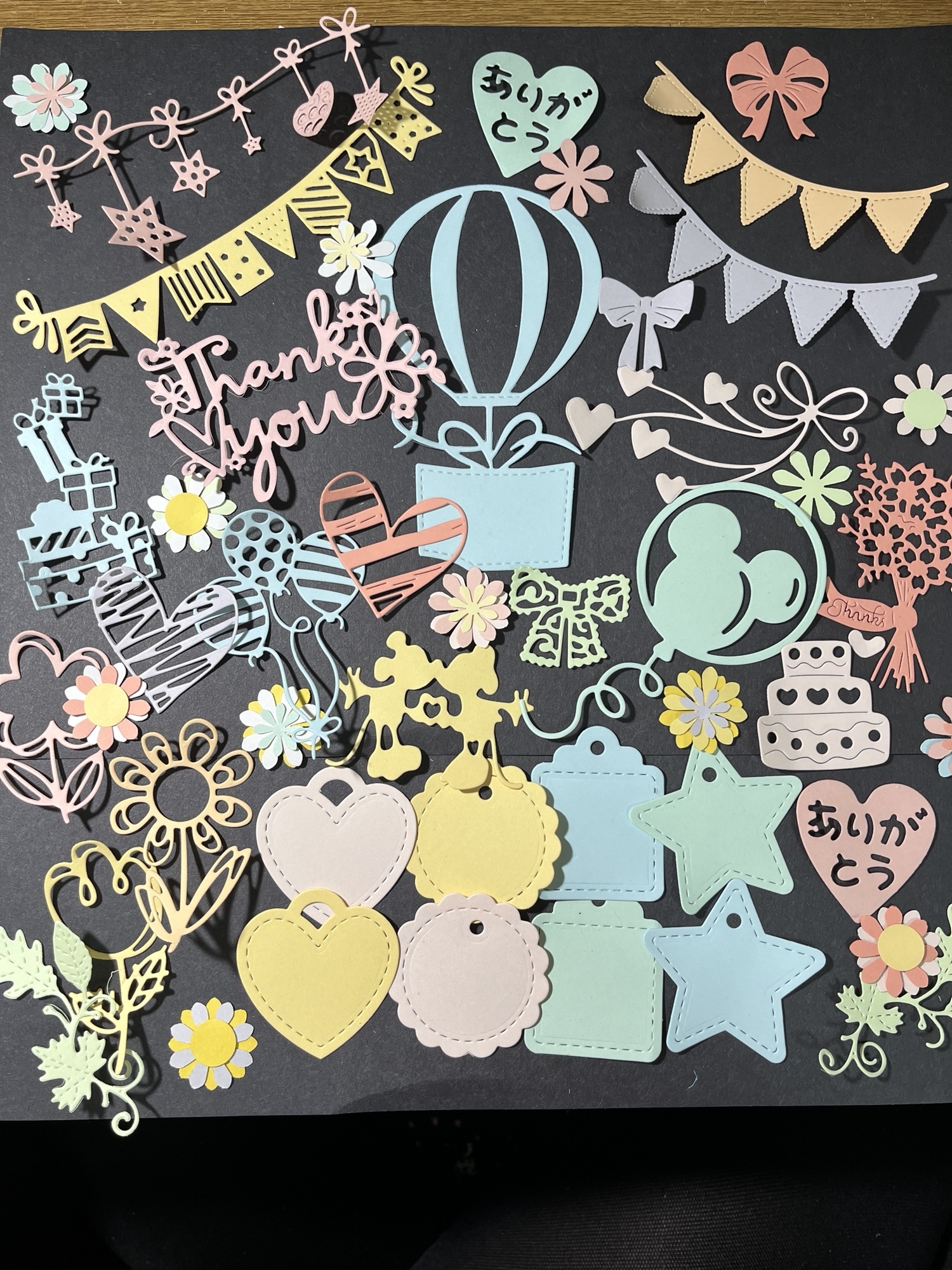 アルバムクラフト　先生ありがとう⑥男の子 オーダー受付【K:花束と男の子セット】ダイカット クラフト 卒