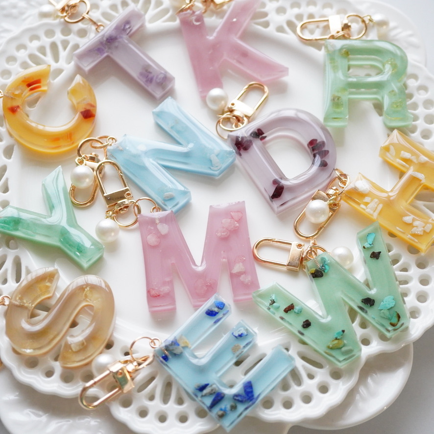 ☆asarin☆★お花のイニシャルキーホルダー　かすみ草　ピンク【080】 ☆asarin☆様専用☆お花のイニシャルキーホルダー かすみ草