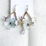 花束ピアス [パーツ交換可能] 