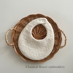 【new⸝⋆】ふんわりダブルガーゼスタイ✺ classical embroidery/花柄刺繍/たまご型