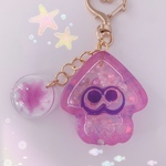 スプラトゥーンのイカ風レジンキーホルダー