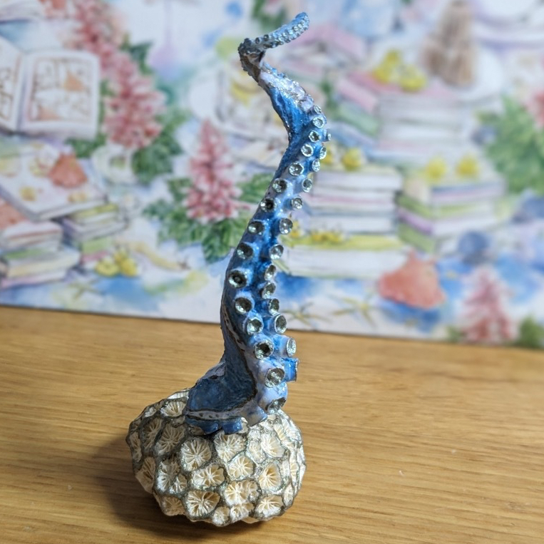 一輪挿し【アクリル絵の具でも！立体ぬりえ】本物のタコを型取り