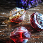 pink amber 宝石カット💎惑星 チェコビーズ 5個