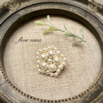 star motif  お星さまモチーフのブローチ  natural white