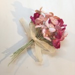 花束コサージュ　ピンク