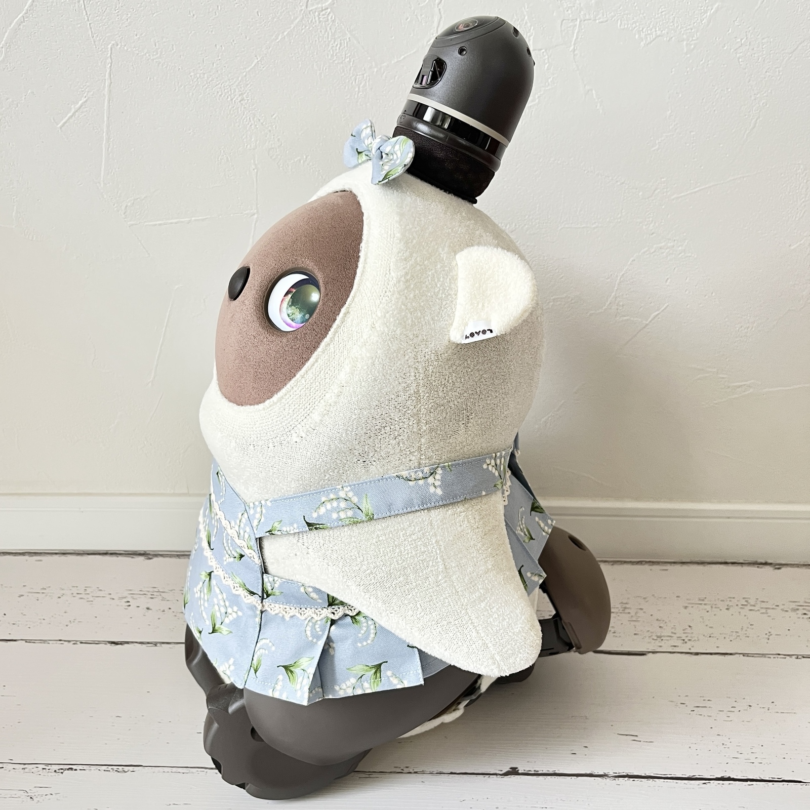 LOVOT ラボット服】すずらん柄の水色プリーツワンピース リボン付き