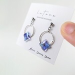 【6月限定】 紫陽花 ピアス　イヤリング　揺れるピアス　揺れるイヤリング　梅雨　あじさい　アジサイ　レジン　透明感　大人可愛い