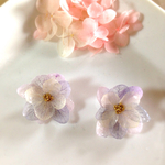 ボリュームあじさいのピアス&イヤリング