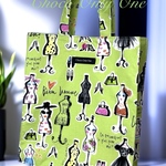 💚柄が個性的でとーっても可愛い紙袋🛍️の形のサイドバッグ👜【581】黄緑💚